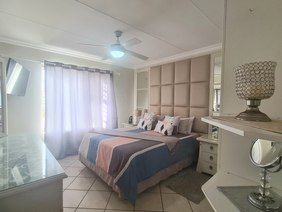 3 Bedroom Property for Sale in Dana Bay Western Cape